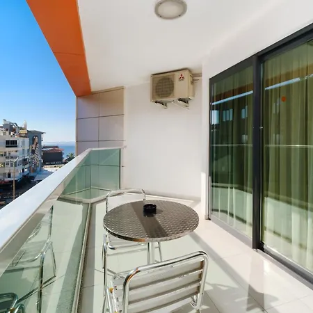 Delfino Apartmanhotel