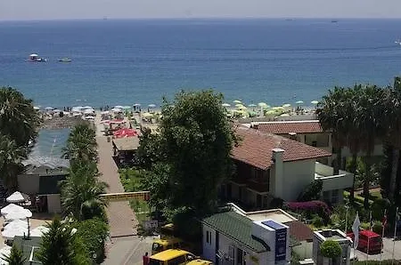 Aparthotel Delfino 3*